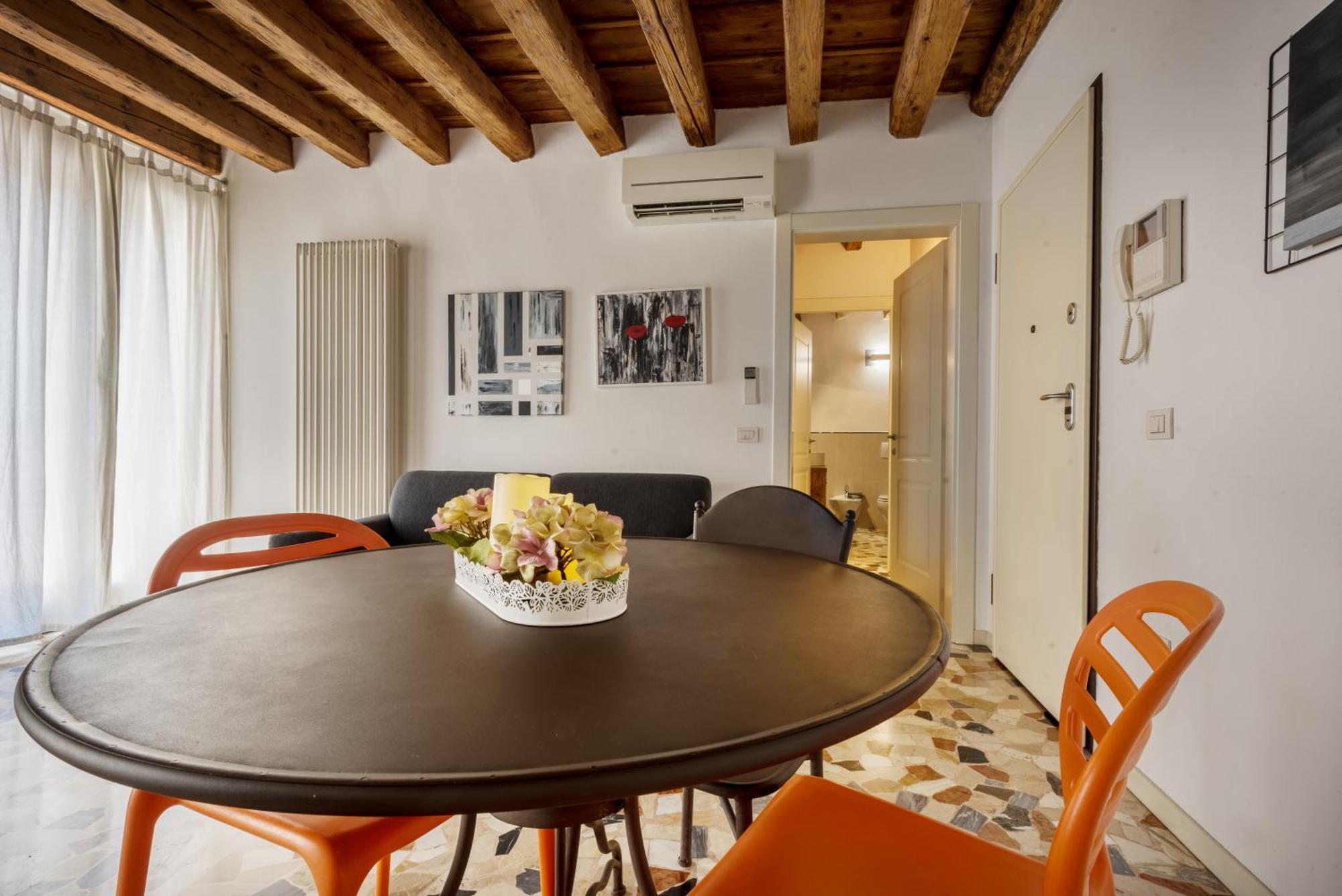Lovely Apartment In Vicenza Exterior foto